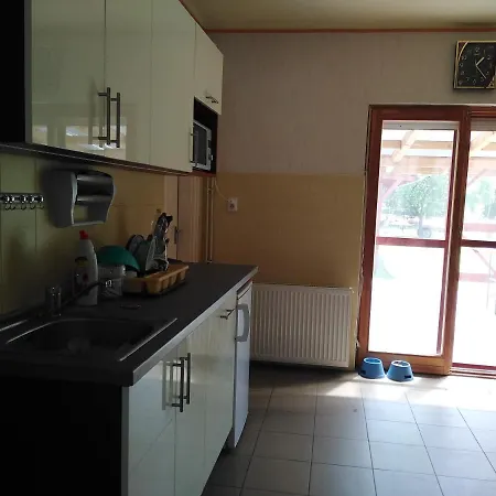 Márta vendégház Nyaraló Balatonkeresztúr